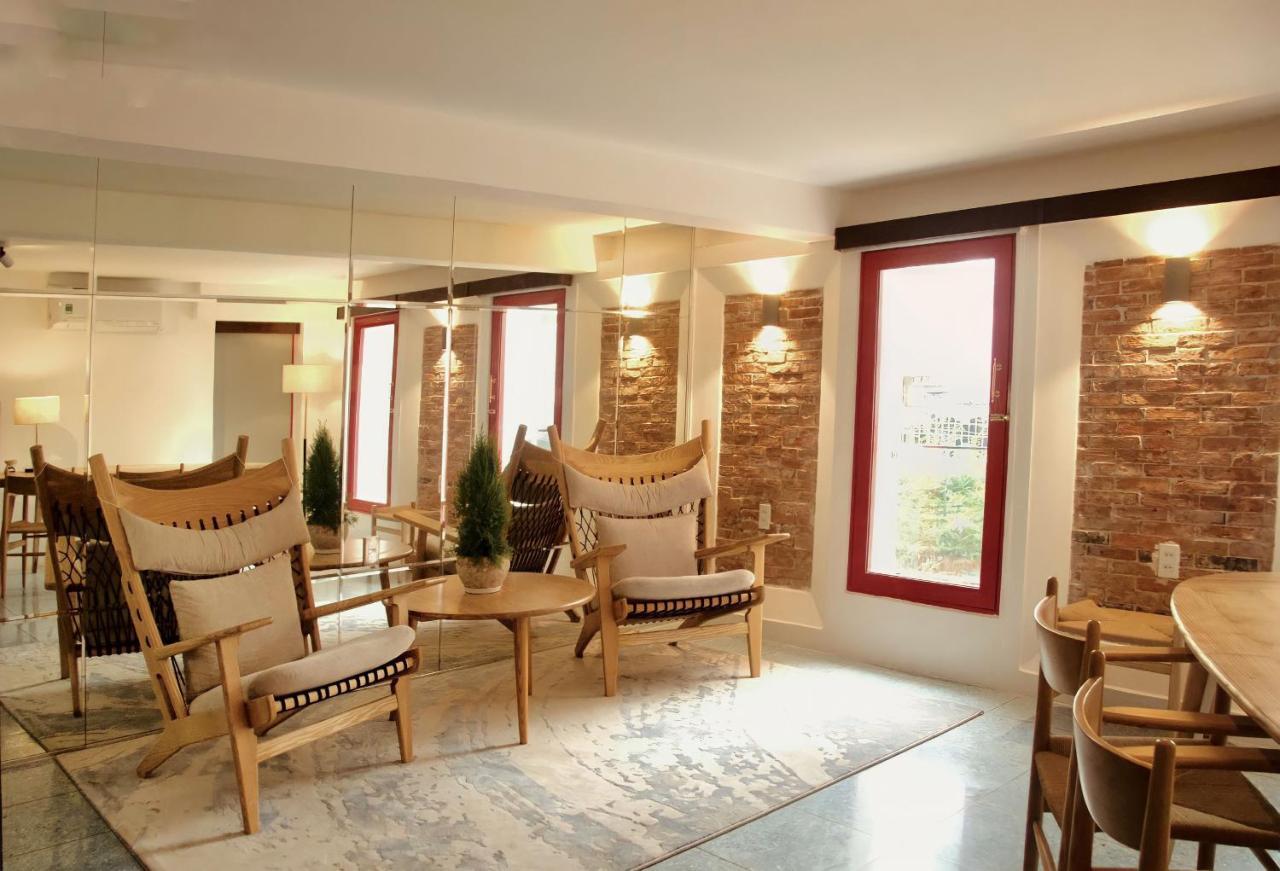 Hospedagem domiciliar Leiden Homestay&cafe'